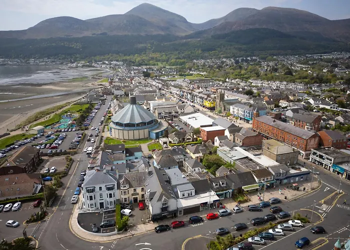Golf Links Cottage - Views Of Royal County Down